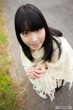 偷玩山村粗壮肥妇女